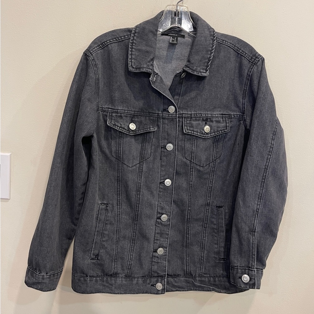 Vintage and Casual Forever 21 Black Denim Jacket